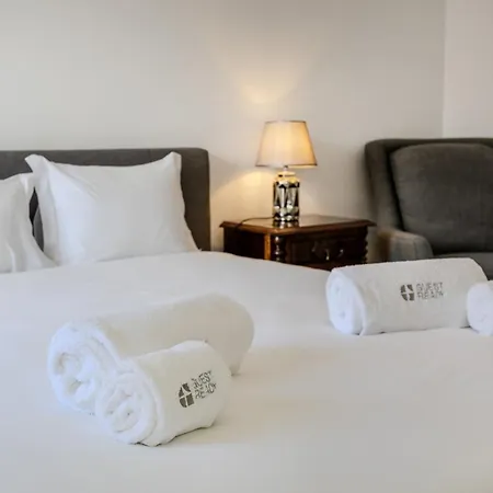 Guestready-charming Funchal Retreat With Terrace Livramento