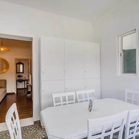 Guestready-charming Funchal Retreat With Terrace 4* Livramento